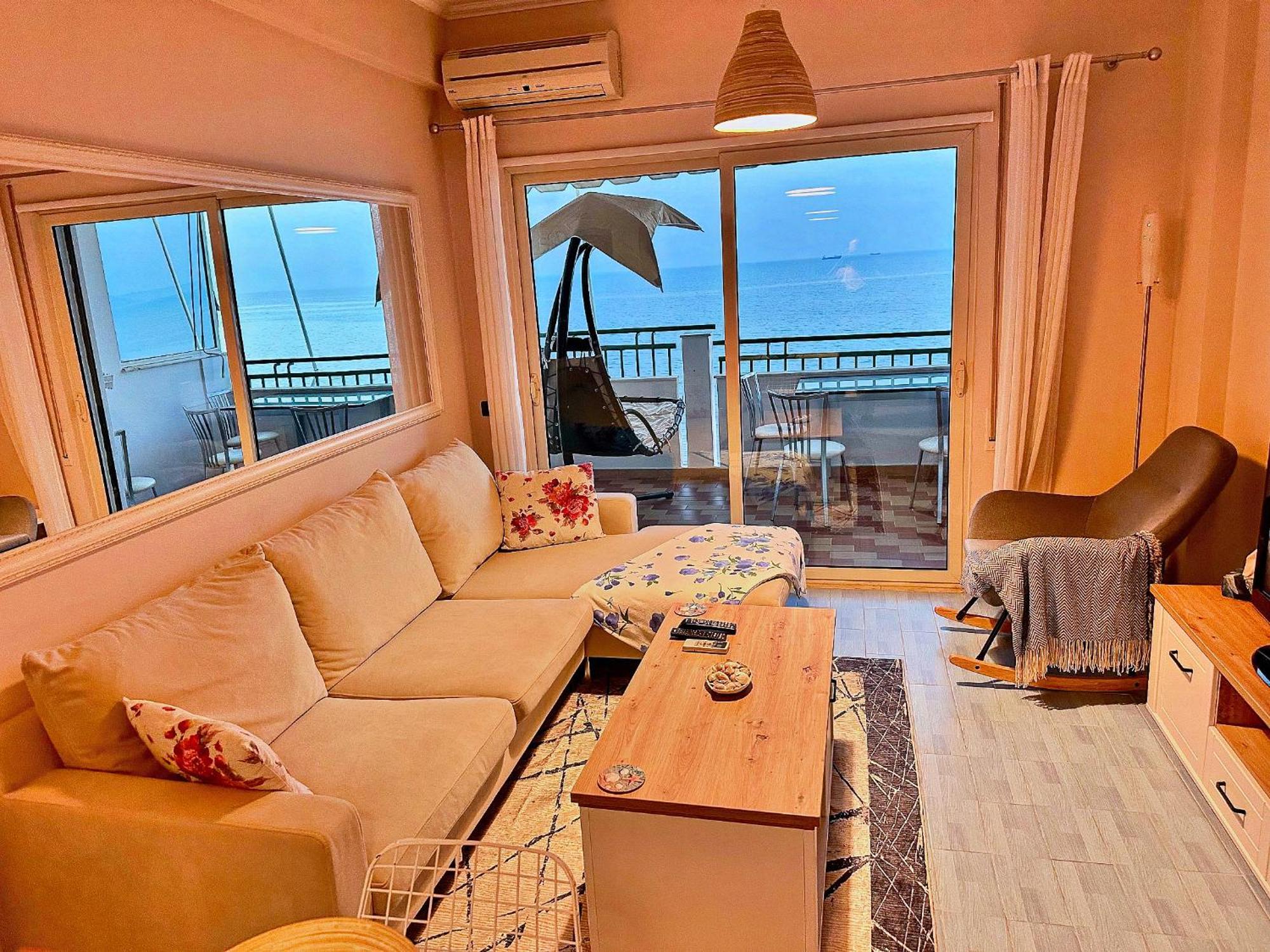 Summertime Luxury With Amazing Sea View Durrës
