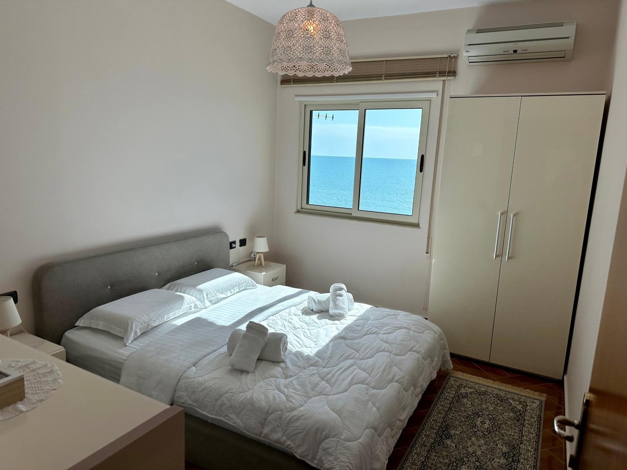 Summertime Luxury With Amazing Sea View Durrës